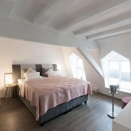 Stadthaus Holiday home *
