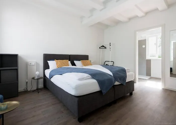 Stadthaus Μονσάου