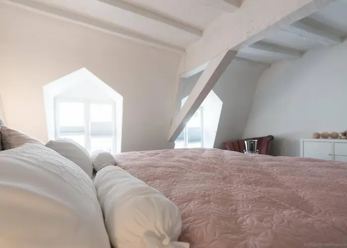 Stadthaus Μονσάου