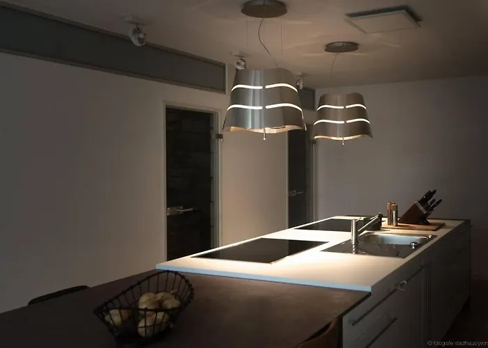 Stadthaus * Μονσάου